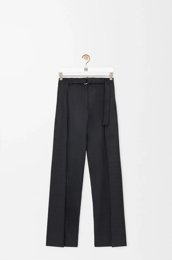 Hose mit Gürtel aus Wolle Hose mit Gürtel aus Wolle