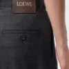 Hose mit Gürtel aus Wolle Hose mit Gürtel aus Wolle