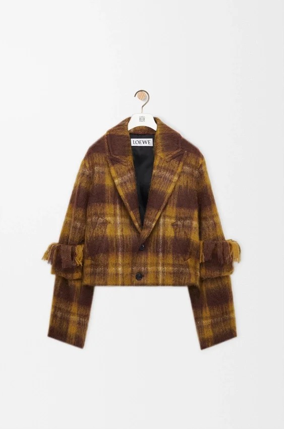 Jacke aus einer Mohair-Woll-Mischung Jacke aus einer Mohair-Woll-Mischung