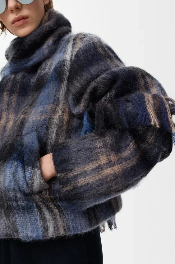 Jacke aus einer Mohair-Woll-Mischung Jacke aus einer Mohair-Woll-Mischung