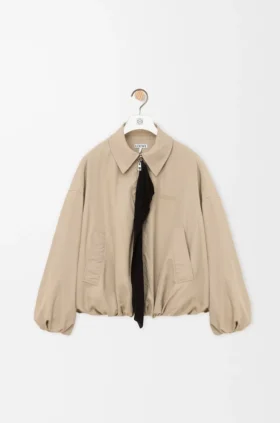 Jacke aus technischem Stoff