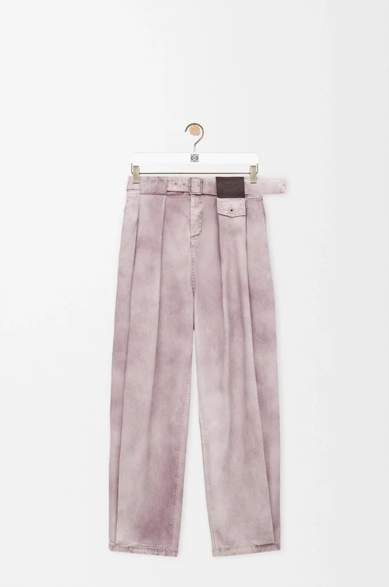 Jeans aus Denim Jeans aus Denim