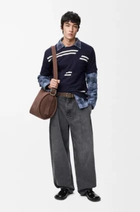 Jeans aus Denim Jeans aus Denim