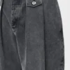 Jeans aus Denim Jeans aus Denim