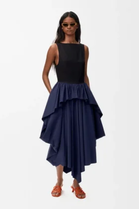 Kleid aus Baumwolle