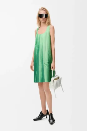 Kleid aus technischer Baumwolle