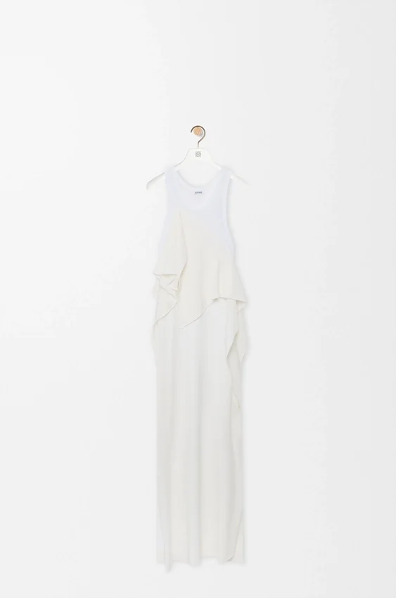 Kleid aus Viskosemischung Kleid aus Viskosemischung