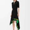 Kleid aus Viskosemischung Kleid aus Viskosemischung
