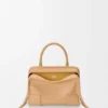 Kleine Amazona 180-Tasche aus weichem Kalbsleder Kleine Amazona 180-Tasche aus weichem Kalbsleder