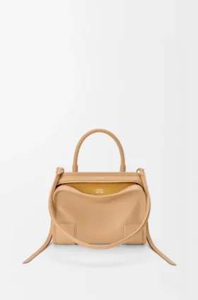 Kleine Amazona 180-Tasche aus weichem Kalbsleder