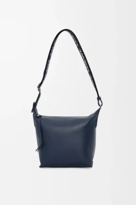 Kleine Cubi-Umhängetasche aus geschmeidigem, glattem Kalbsleder und Jacquard