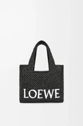 kleine font tote im loewe schriftzug aus raffia 1 280x423 - Kleine Font Tote im Loewe-Schriftzug aus Raffia