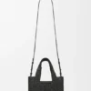 Kleine Font Tote im Loewe-Schriftzug aus Raffia Kleine Font Tote im Loewe-Schriftzug aus Raffia