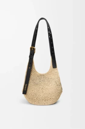 Kleine Hobo-Tasche mit Lochmuster aus Raffia und Kalbsleder