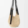 Kleine Hobo-Tasche mit Lochmuster aus Raffia und Kalbsleder Kleine Hobo-Tasche mit Lochmuster aus Raffia und Kalbsleder