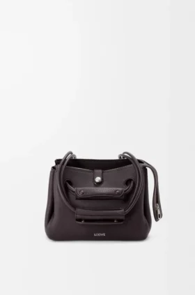 Kleine Madrid-Tasche aus geschmeidigem genarbtem Kalbsleder