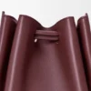 Kleine Madrid-Tasche aus geschmeidigem Kalbsleder Kleine Madrid-Tasche aus geschmeidigem Kalbsleder