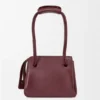 Kleine Madrid-Tasche aus geschmeidigem Kalbsleder Kleine Madrid-Tasche aus geschmeidigem Kalbsleder