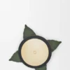 Kleine Orchideen-Kerze mit Deckel aus klassischem Kalbsleder und Messing Kleine Orchideen-Kerze mit Deckel aus klassischem Kalbsleder und Messing
