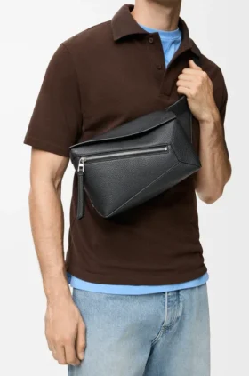 Kleine Puzzle Bumbag aus genarbtem Kalbsleder