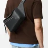 Kleine Puzzle Bumbag aus genarbtem Kalbsleder Kleine Puzzle Bumbag aus genarbtem Kalbsleder
