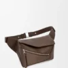 Kleine Puzzle Bumbag aus genarbtem Kalbsleder Kleine Puzzle Bumbag aus genarbtem Kalbsleder