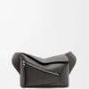 Kleine Puzzle Edge Gürteltasche aus klassischem Kalbsleder Kleine Puzzle Edge Gürteltasche aus klassischem Kalbsleder