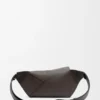 Kleine Puzzle Edge Gürteltasche aus klassischem Kalbsleder Kleine Puzzle Edge Gürteltasche aus klassischem Kalbsleder