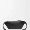 Kleine Puzzle Edge Gürteltasche aus klassischem Kalbsleder Kleine Puzzle Edge Gürteltasche aus klassischem Kalbsleder