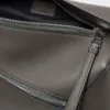 Kleine Puzzle Edge Gürteltasche aus klassischem Kalbsleder Kleine Puzzle Edge Gürteltasche aus klassischem Kalbsleder