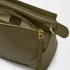 Kleine Puzzle Edge-Tasche aus klassischem Kalbsleder Kleine Puzzle Edge-Tasche aus klassischem Kalbsleder