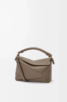 Kleine Puzzle Edge-Tasche aus weichem, genarbtem Kalbsleder