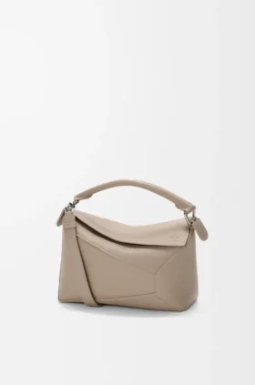 Kleine Puzzle Edge-Tasche aus weichem, genarbtem Kalbsleder
