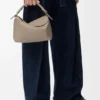 Kleine Puzzle Edge-Tasche aus weichem, genarbtem Kalbsleder Kleine Puzzle Edge-Tasche aus weichem, genarbtem Kalbsleder