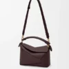 Kleine Puzzle Edge-Tasche aus weichem, genarbtem Kalbsleder Kleine Puzzle Edge-Tasche aus weichem, genarbtem Kalbsleder