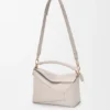 Kleine Puzzle Edge-Tasche aus weichem, genarbtem Kalbsleder Kleine Puzzle Edge-Tasche aus weichem, genarbtem Kalbsleder