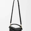 Kleine Puzzle Edge-Tasche aus weichem, genarbtem Kalbsleder Kleine Puzzle Edge-Tasche aus weichem, genarbtem Kalbsleder