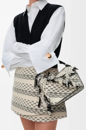 Kleine Puzzle-Tasche aus gewebtem Textil