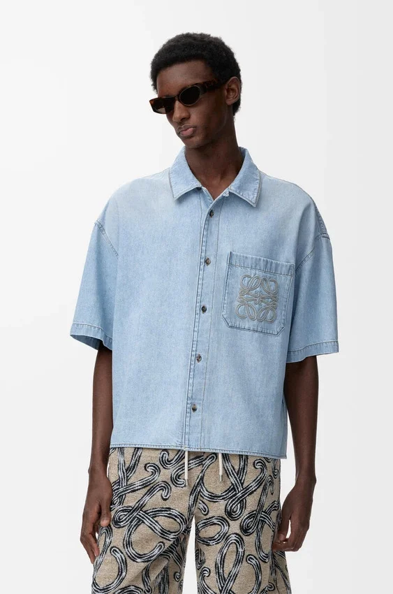 Kurzarmhemd aus Denim Kurzarmhemd aus Denim