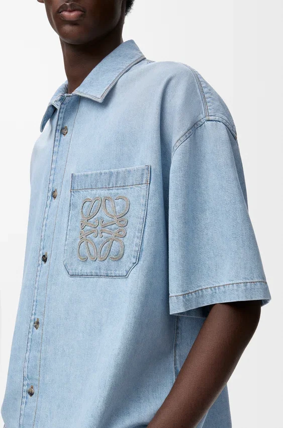 Kurzarmhemd aus Denim Kurzarmhemd aus Denim