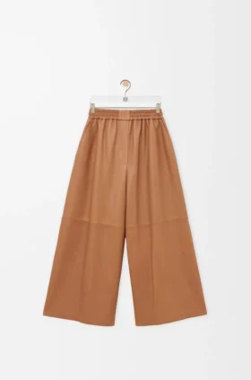 Kurze Hose aus Nappa-Lammleder Kurze Hose aus Nappa-Lammleder