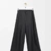 Kurze Hose aus Nappa-Lammleder Kurze Hose aus Nappa-Lammleder