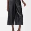 Kurze Hose aus Nappa-Lammleder Kurze Hose aus Nappa-Lammleder
