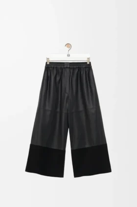 Kurze Hose aus Nappa-Lammleder und Ziegenveloursleder