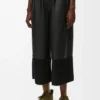Kurze Hose aus Nappa-Lammleder und Ziegenveloursleder Kurze Hose aus Nappa-Lammleder und Ziegenveloursleder