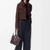 Kurze Jacke aus Wolle Kurze Jacke aus Wolle
