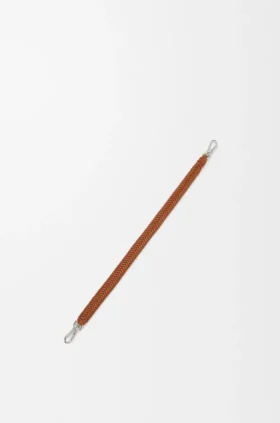 Kurzer «Arrow»-Riemen aus klassischem Kalbsleder