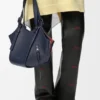 Layered Hammock Flip Bag aus klassischem Kalbsleder