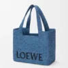 Loewe Font Tote in Raffia, mittelgross Loewe Font Tote in Raffia, mittelgross
