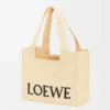 Loewe Font Tote in Raffia, mittelgross Loewe Font Tote in Raffia, mittelgross